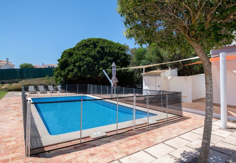 Fence Gate Mechanism